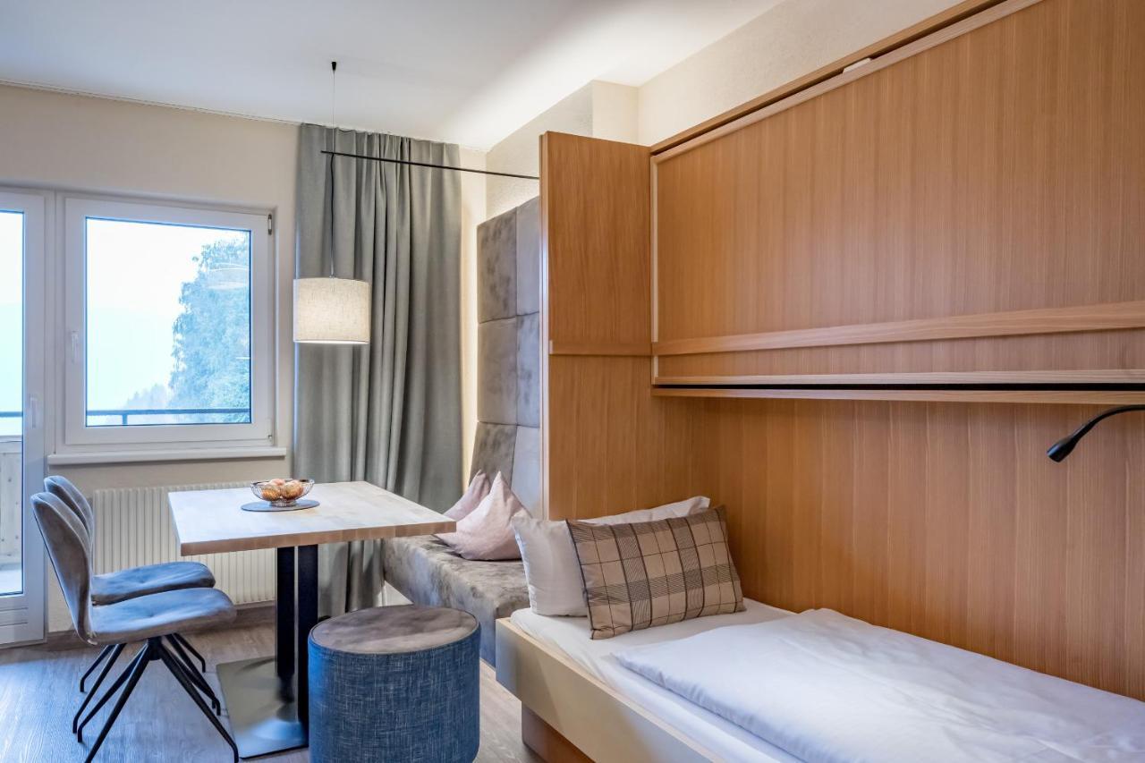Hotel Andy 4 Sterne Superior 제르젠스 외부 사진