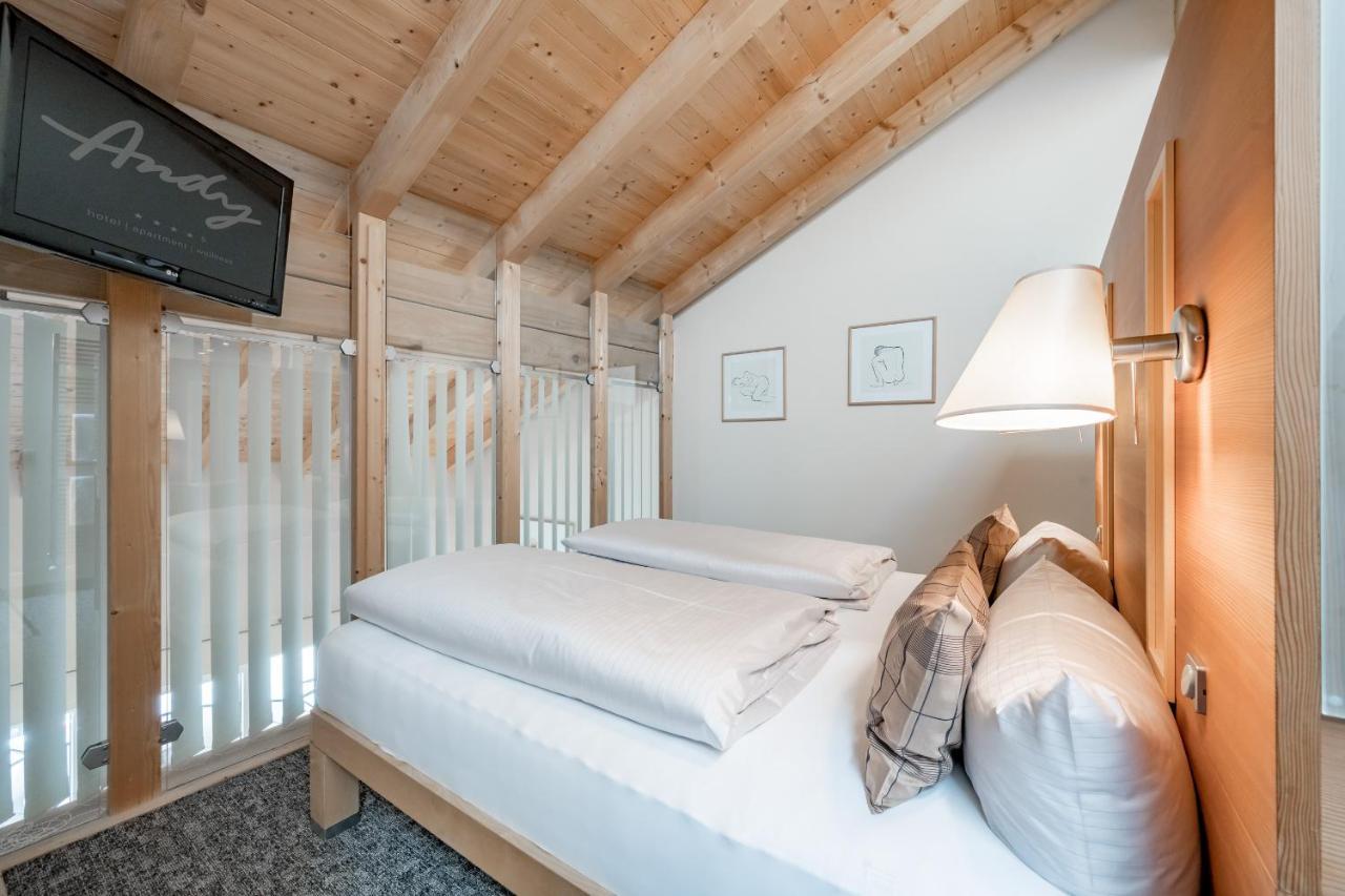 Hotel Andy 4 Sterne Superior 제르젠스 외부 사진