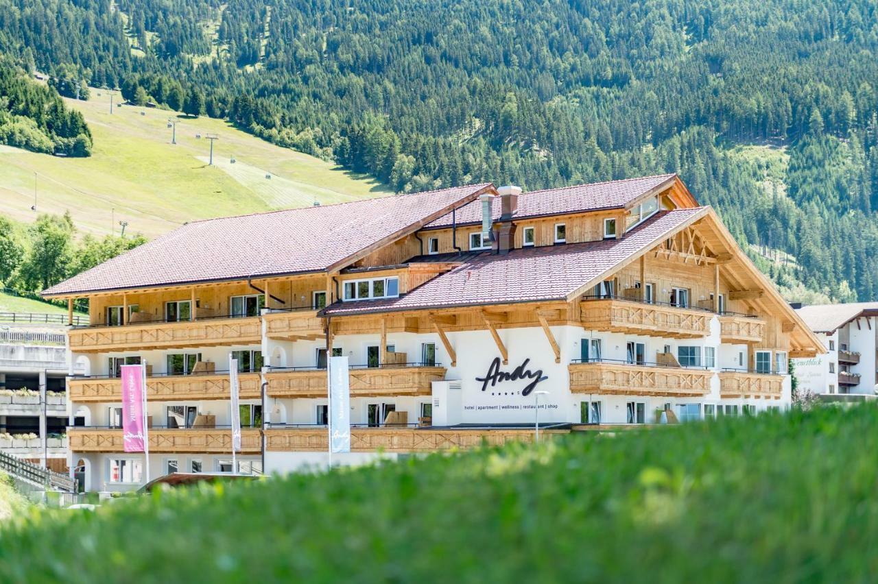 Hotel Andy 4 Sterne Superior 제르젠스 외부 사진